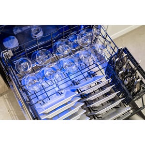 Thermador Star Sapphire 24 in. Smart Built-In Dishwasher with Top Control, 42 dBA Sound Level, 16 Place Settings, 9 Wash Cycles & Sanitize Cycle - Stainless Steel, Stainless Steel, hires