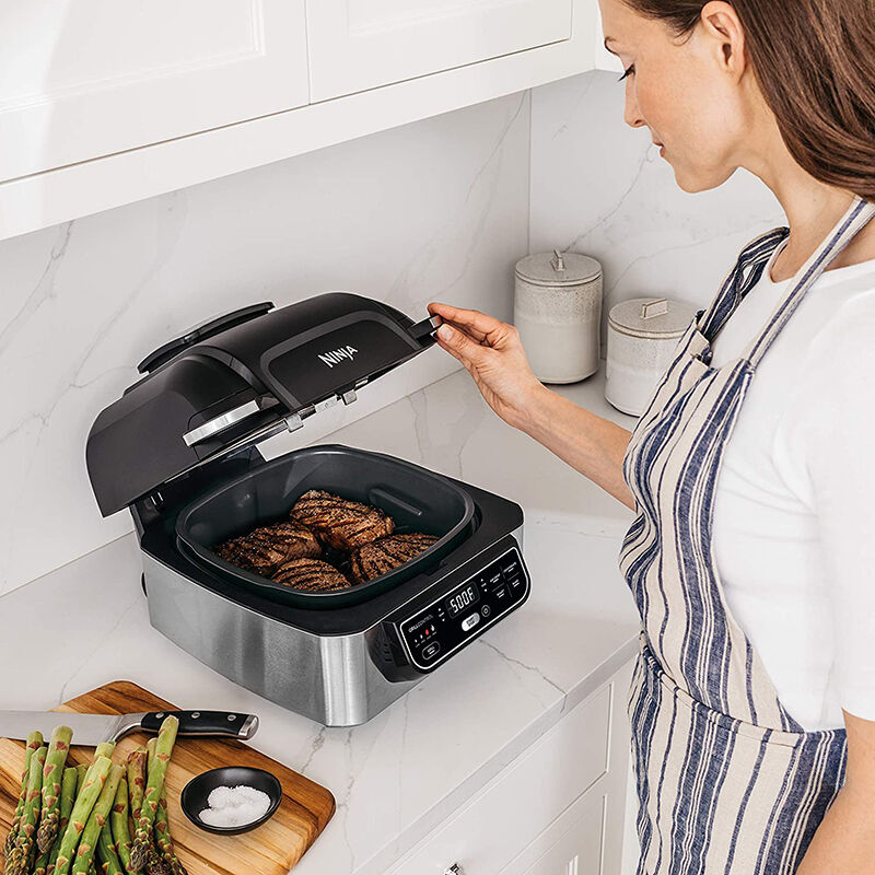 This Air-Fryer Grill Insert Makes It Easy to Barbecue Indoors