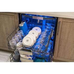 Thermador Star Sapphire 24 in. Smart Built-In Dishwasher with Top Control, 42 dBA Sound Level, 16 Place Settings, 9 Wash Cycles & Sanitize Cycle - Stainless Steel, , hires