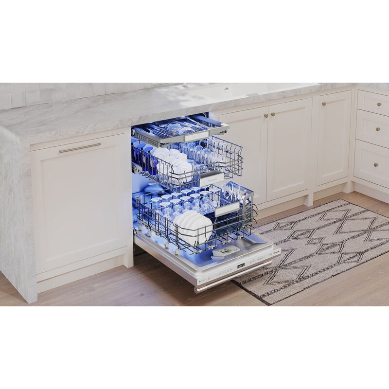 Thermador Star Sapphire 24 in. Smart Built-In Dishwasher with Top Control, 42 dBA Sound Level, 16 Place Settings, 9 Wash Cycles & Sanitize Cycle - Stainless Steel, , hires