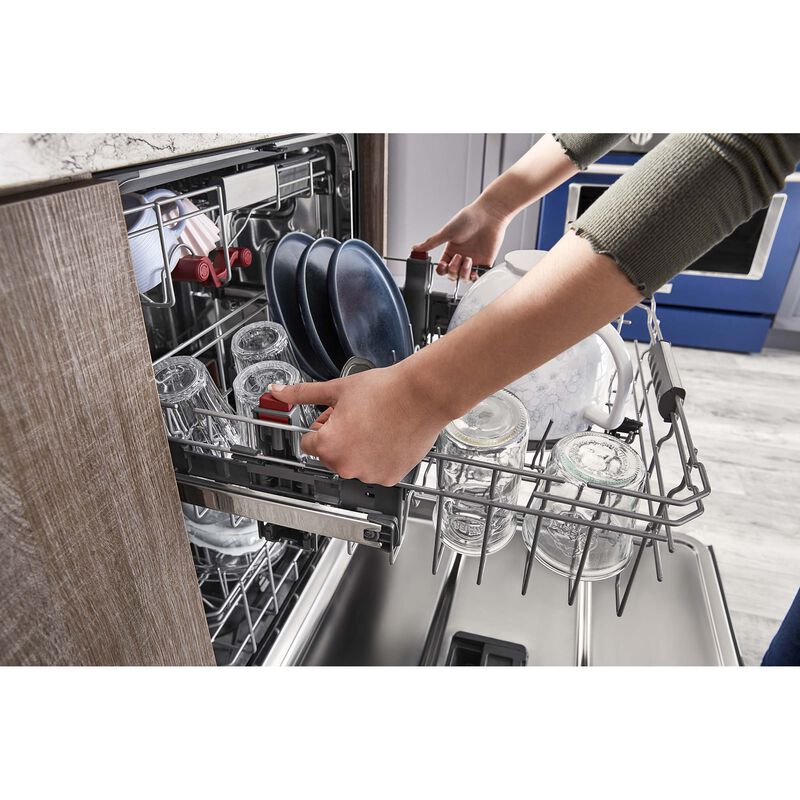 KitchenAid 24 Built-In Bar Handle Dishwasher with FreeFlex 3rd Rack and  LED Interior Light in PrintShield Stainless Steel