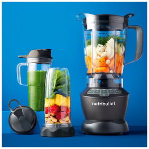 The new NutriBullet GO. Simply charge with USB-C and blend anywhere! F