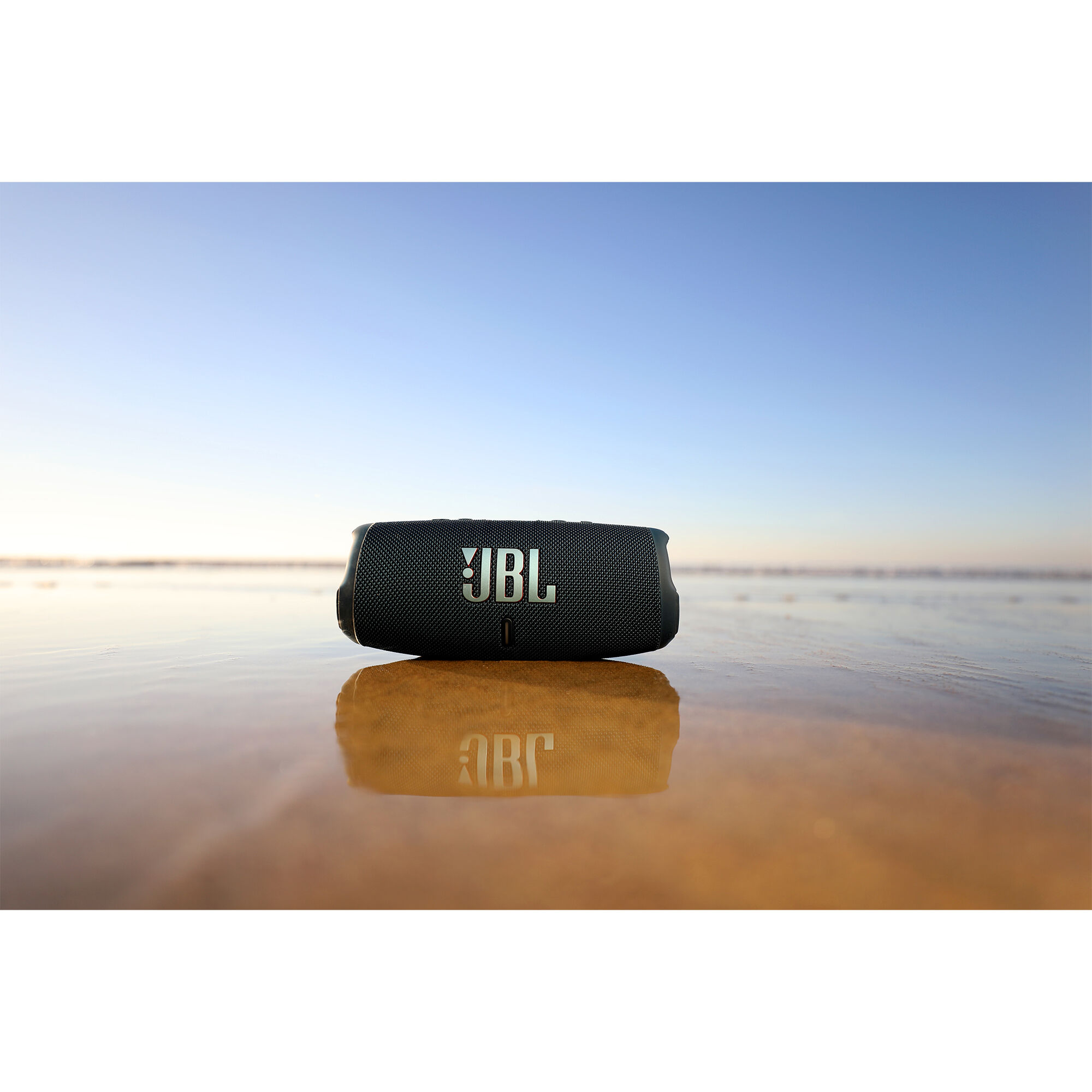 JBL Charge 5 Portable Bluetooth Waterproof Speaker - Black | P.C.