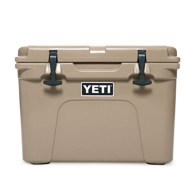 YETI Tundra 35 Cooler - Desert Tan