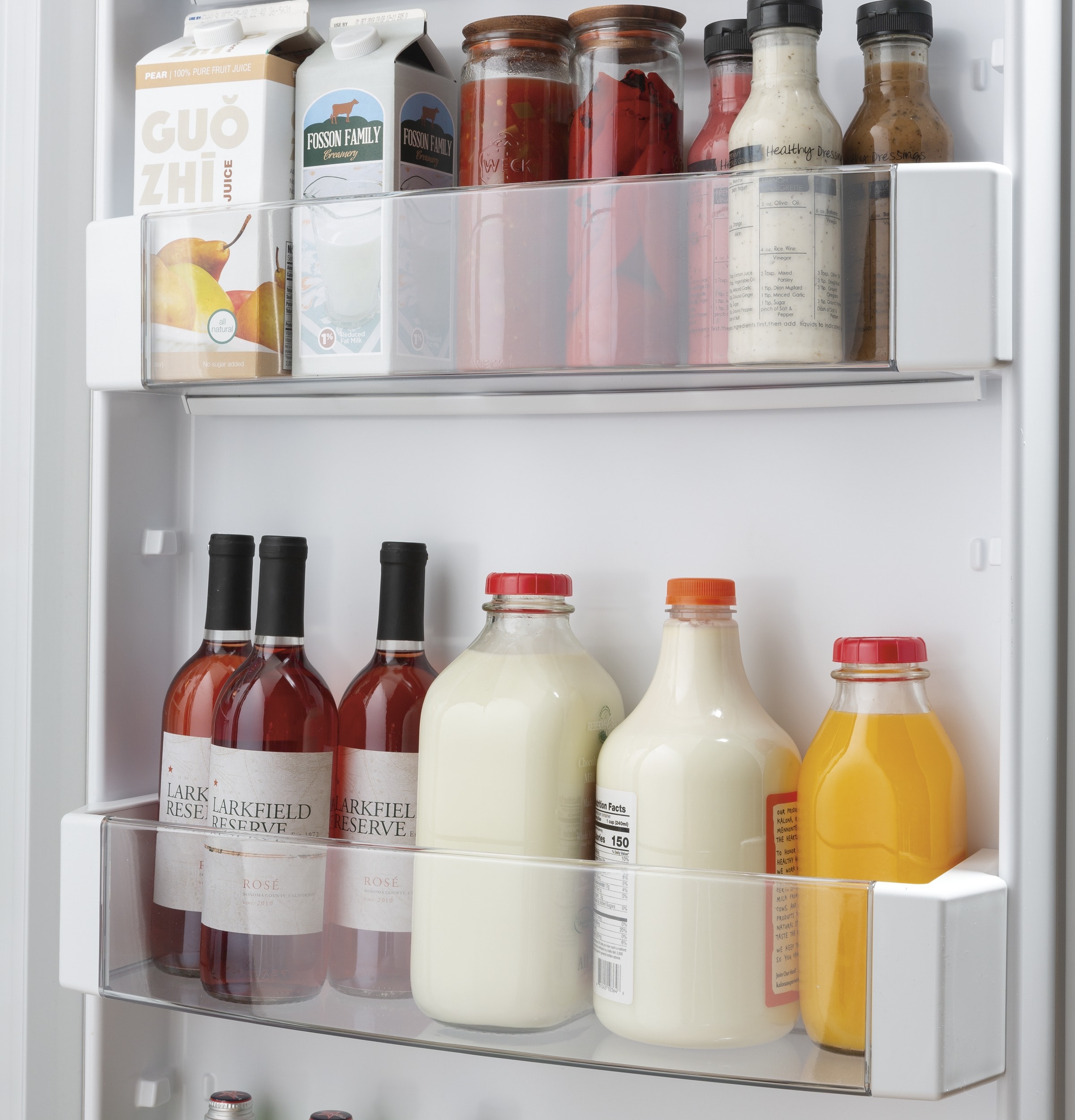 Cafe Refrigerator model CSB42WP2NS1, Must-use compartments for flawless organization