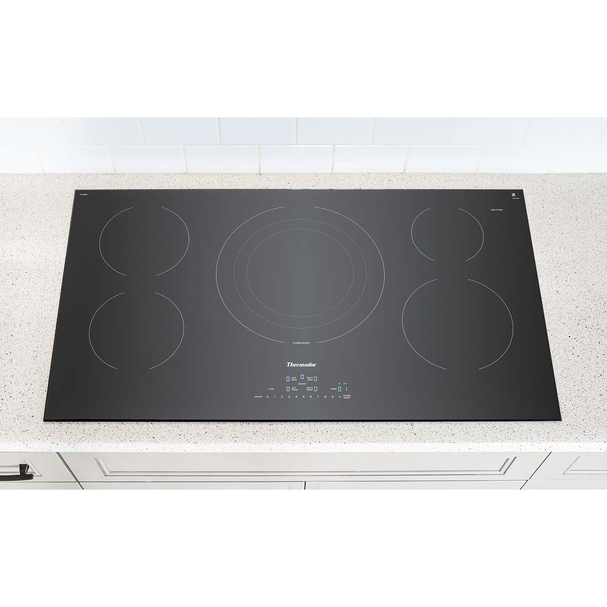 Thermador Masterpiece Series 36 In Induction Cooktop With 5 Smoothtop