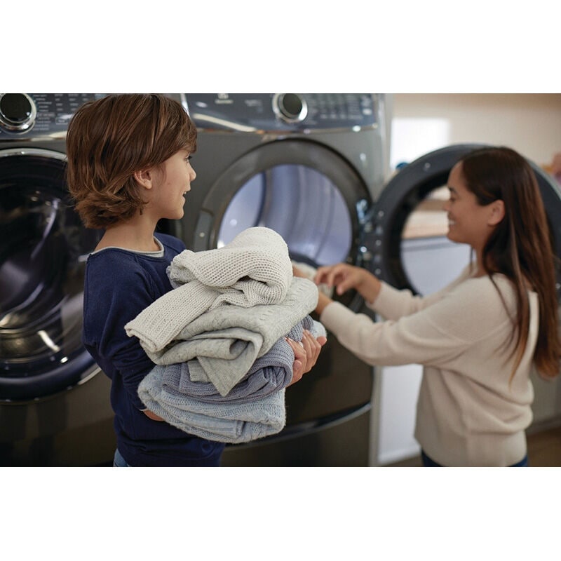 Electrolux 27 In 45 Cu Ft Stackable Front Load Washer With Perfect Steam Luxcare Plus Wash 