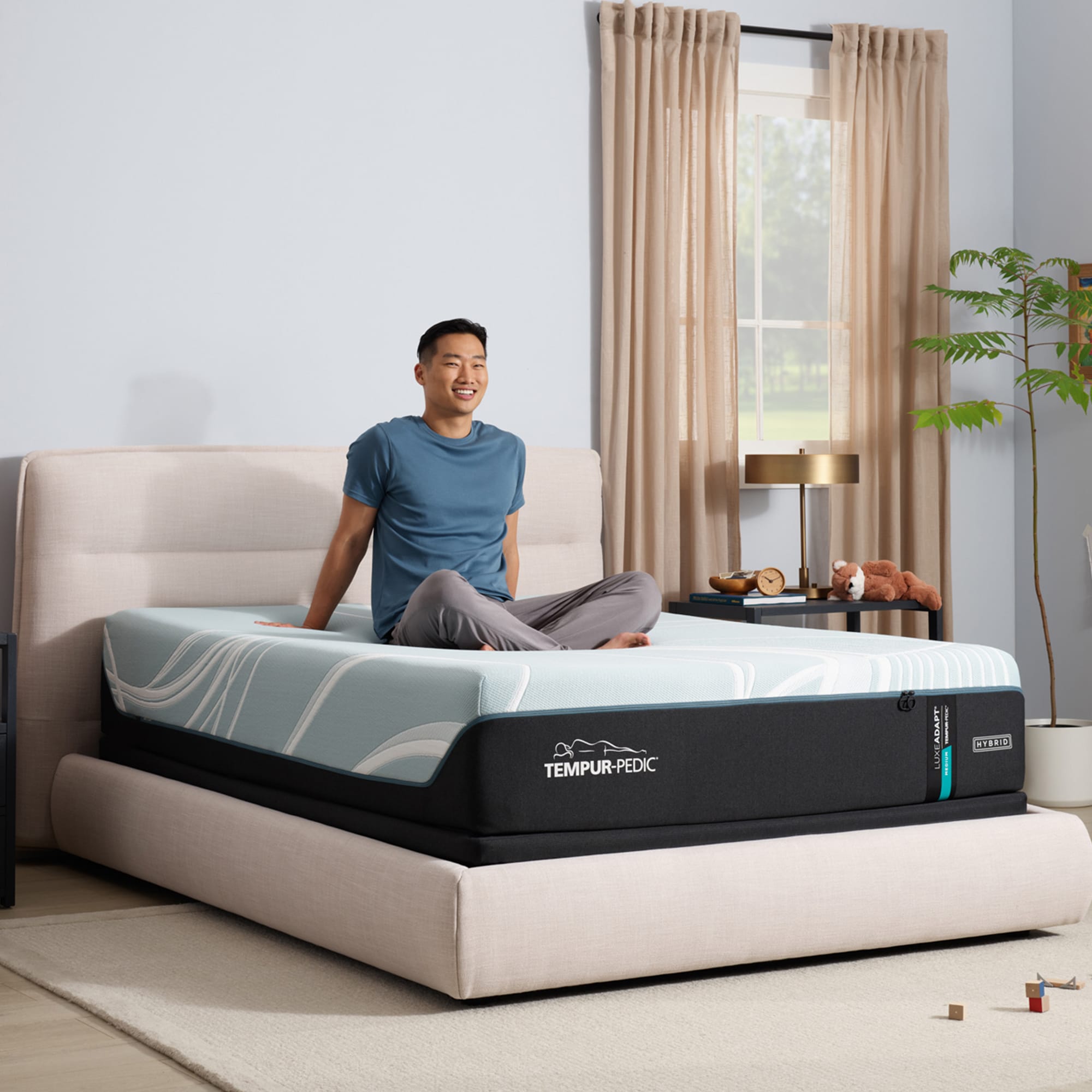 Tempur-Pedic LuxeAdapt 2.0 Medium Hybrid Split California King Size ...