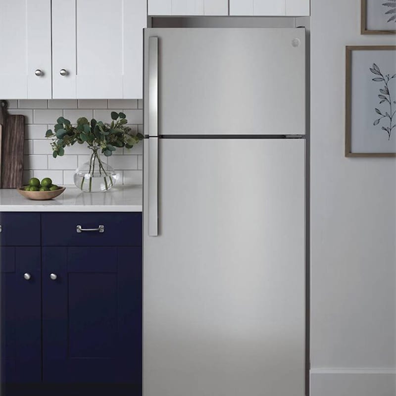 GE 28 in. 17.5 cu. ft. Top Freezer Refrigerator Stainless Steel P.C