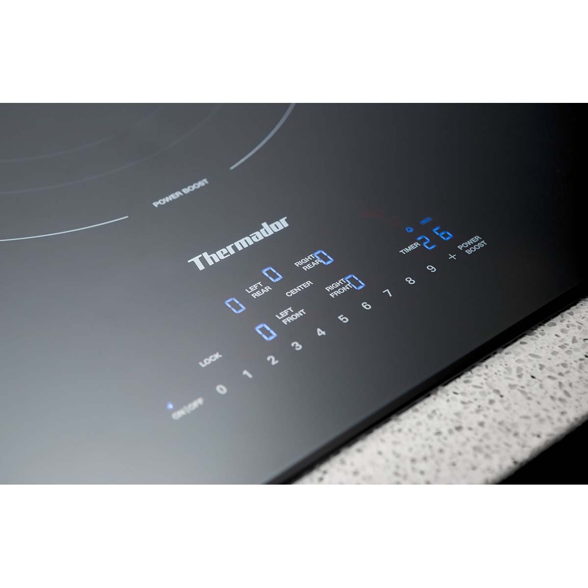 Thermador Masterpiece Series 36 In Induction Cooktop With 5 Smoothtop