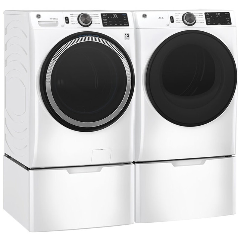 GE 28 in. 7.8 cu. ft. Smart Stackable Gas Dryer with Sanitize Cycle ...